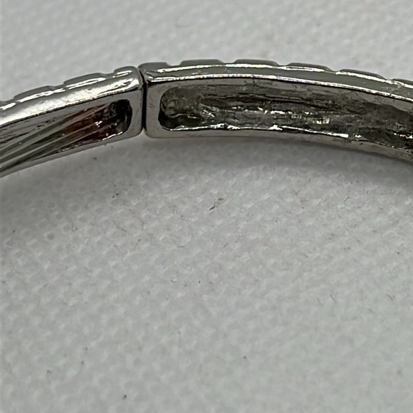 Women's Formal Prom Rhinestone Stretch Bracelet Sliver Tone Art Deco Style - Picture 7 of 7